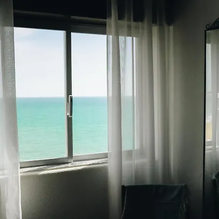 Sunny Cozy Flat - Terrace & Ocean View