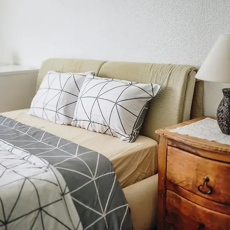 Sunny Cozy Flat - Terrace & Ocean View * Armação de Pêra